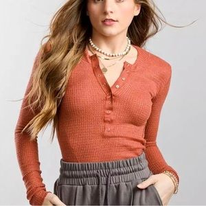 🍁Free People One of the Girls Henley Waffle Top!